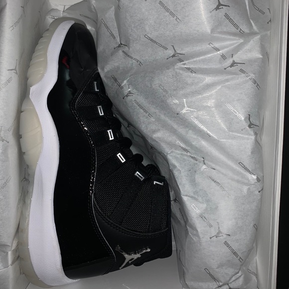 SOLD!!!!Women’s Retro 11s - Picture 3 of 7